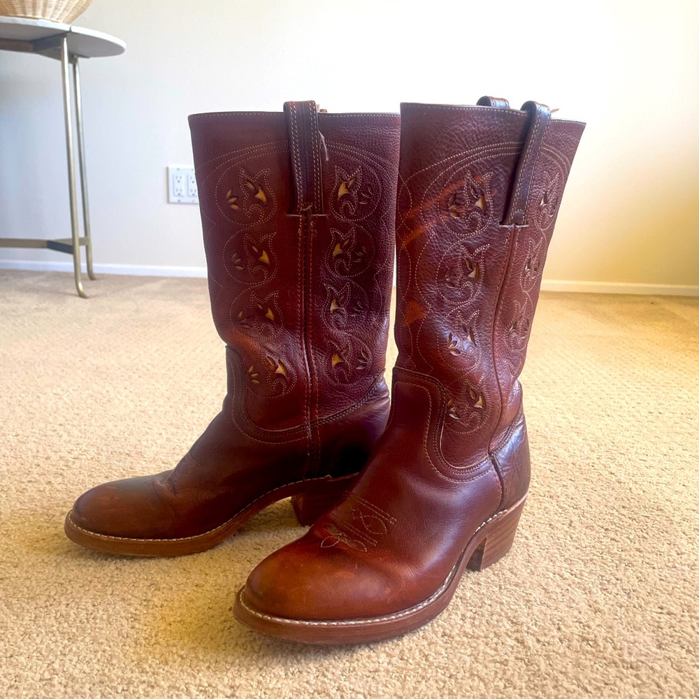 Vintage Frye Cowboy Boots size 8